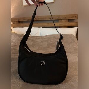 brand new lululemon mini shoulder bag
